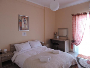 Отель Sweet Suite  Амалиас